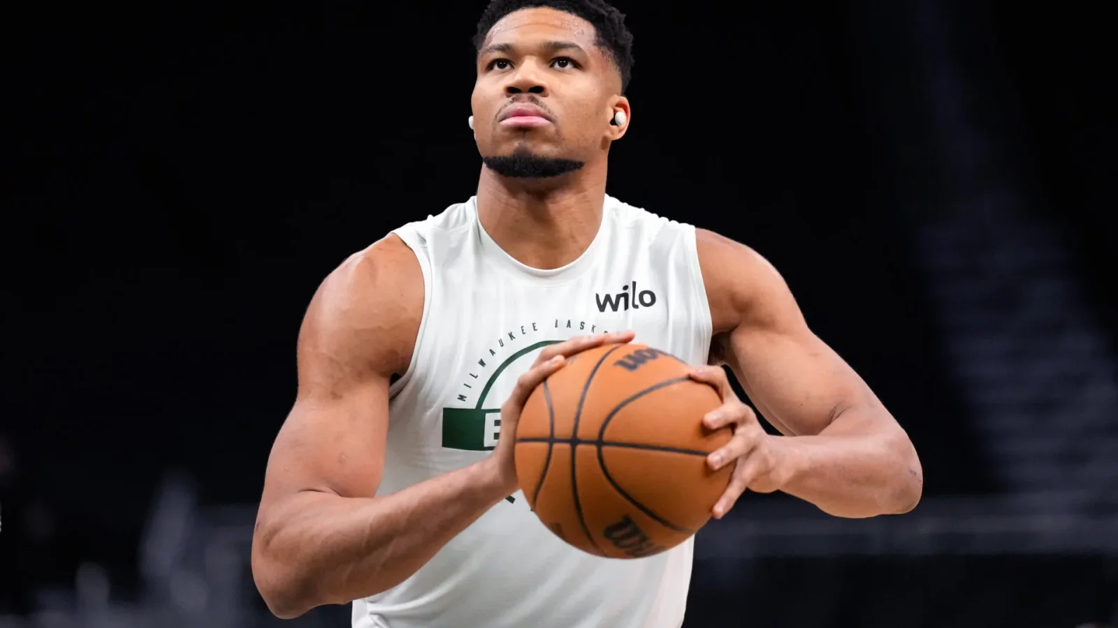 Oklahoma City Thunder offseason market chatter around Giannis Antetokounmpo sweepstakes and Evan Mobley interest, horizontal 16:9