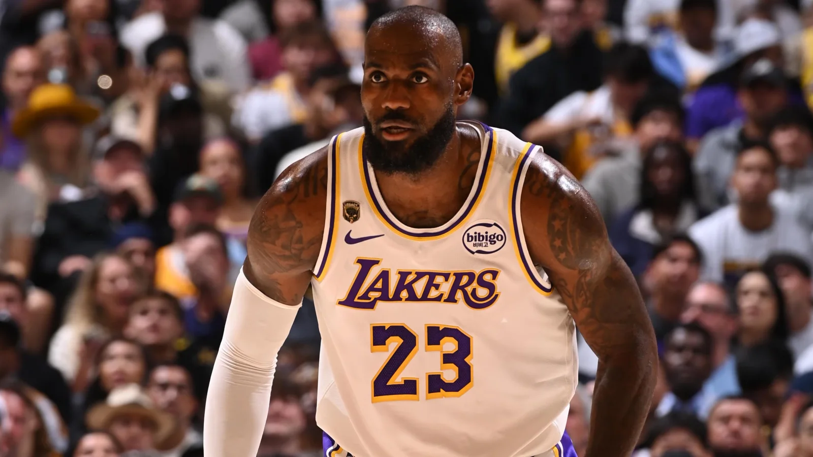 LeBron James during a Lakers game as Rich Paul discusses a possible Knicks fit