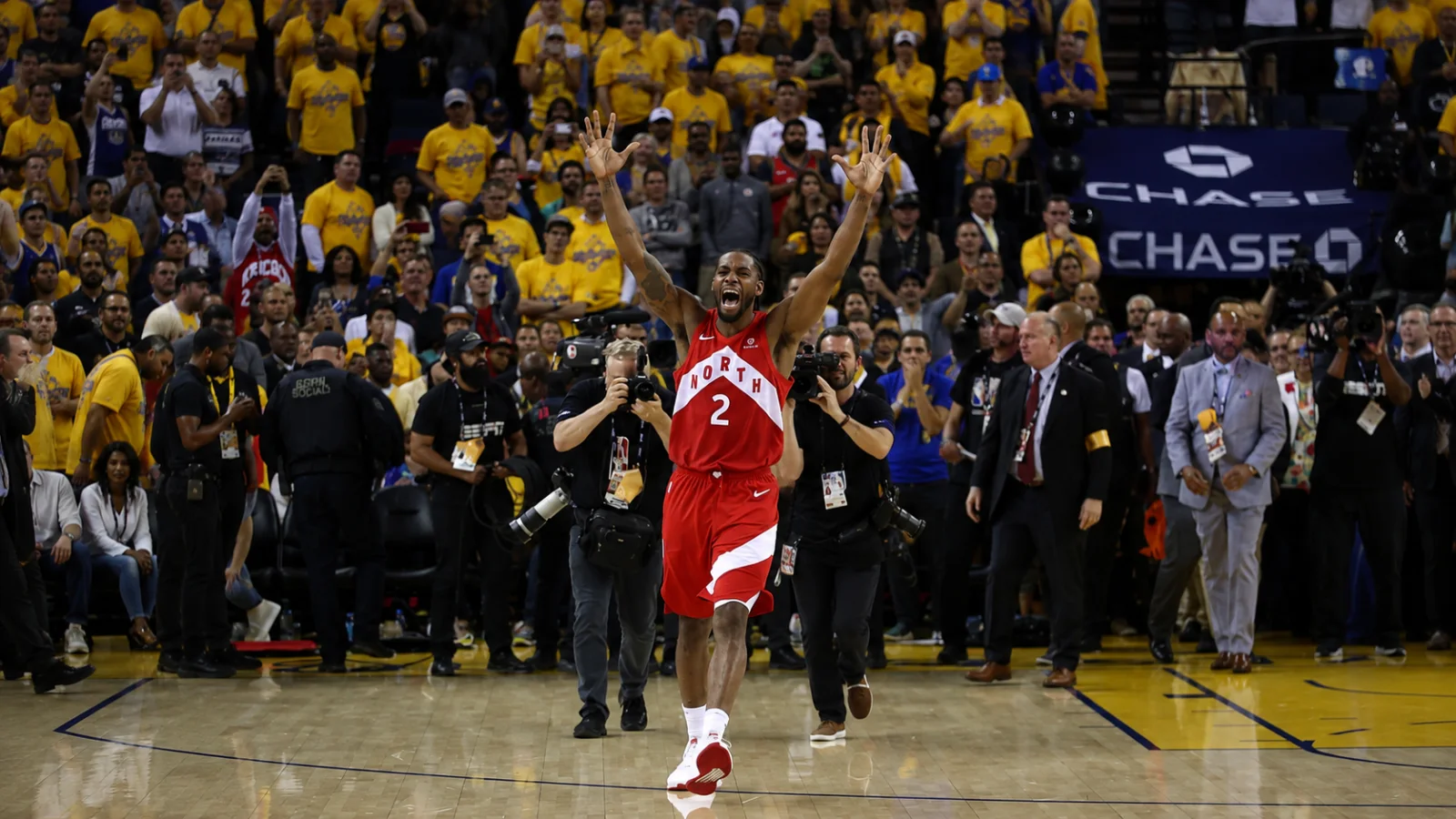 Toronto Raptors title debate around Kawhi Leonard and Scottie Barnes