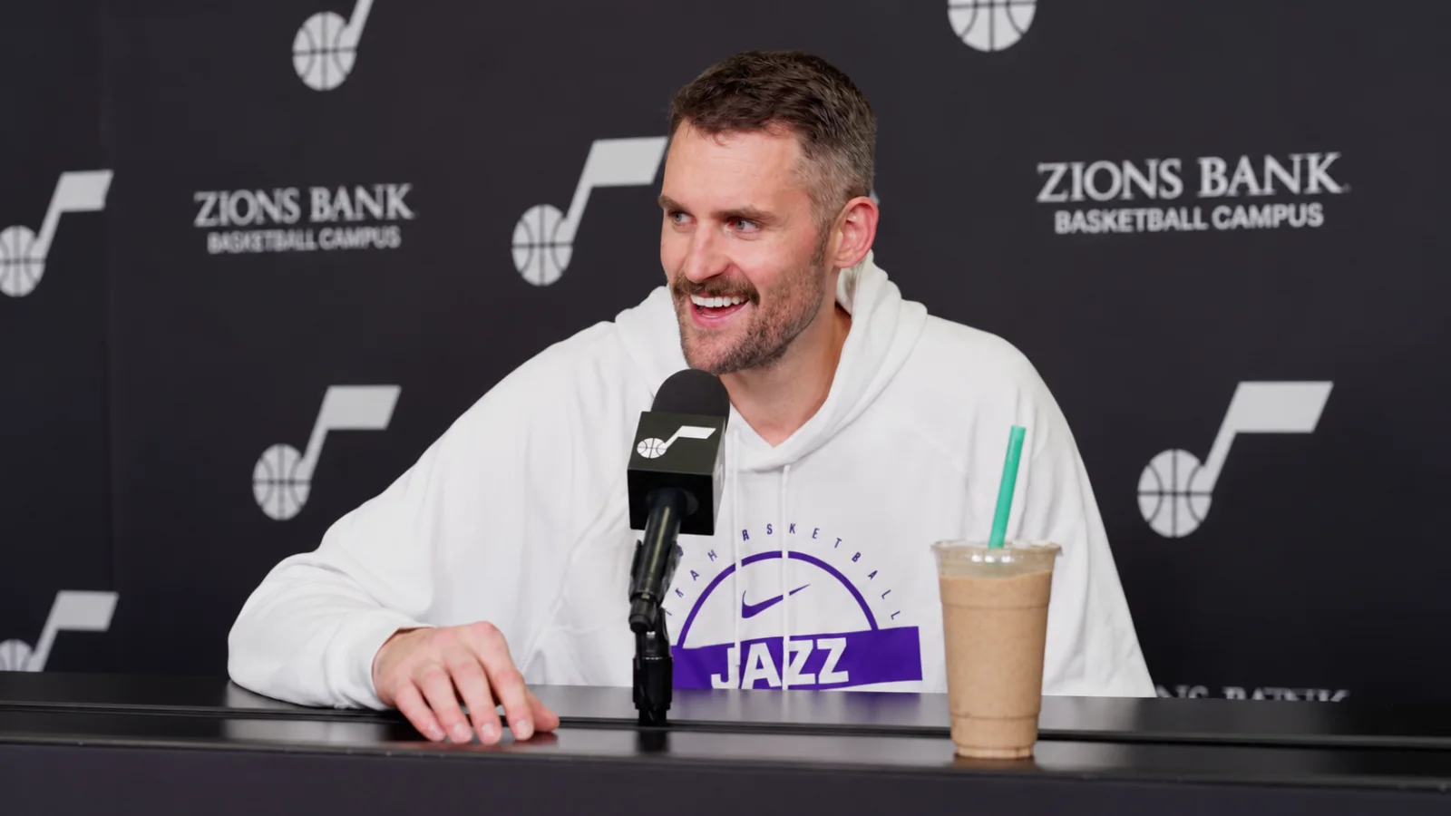 NBA veteran frontcourt player during game action